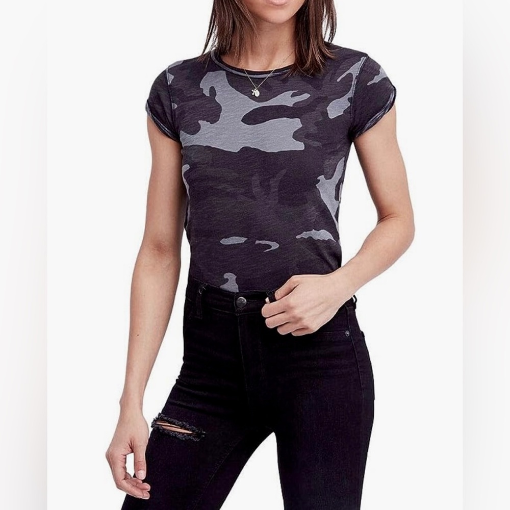Women’s Free Prople Camo Clare Tee, Size XL